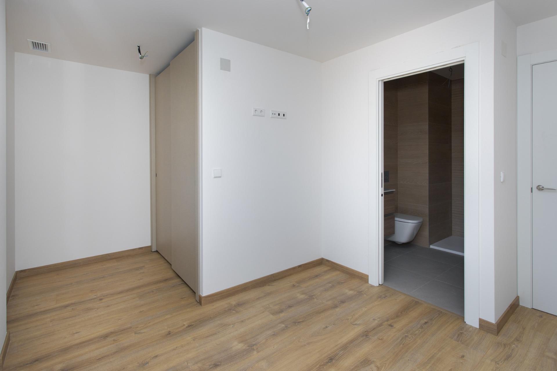 Key-Ready New Build 3 Bedroom Top Floor Apartment with 99 m² Terrace and Solarium for Sale in Hondón de las Nieves