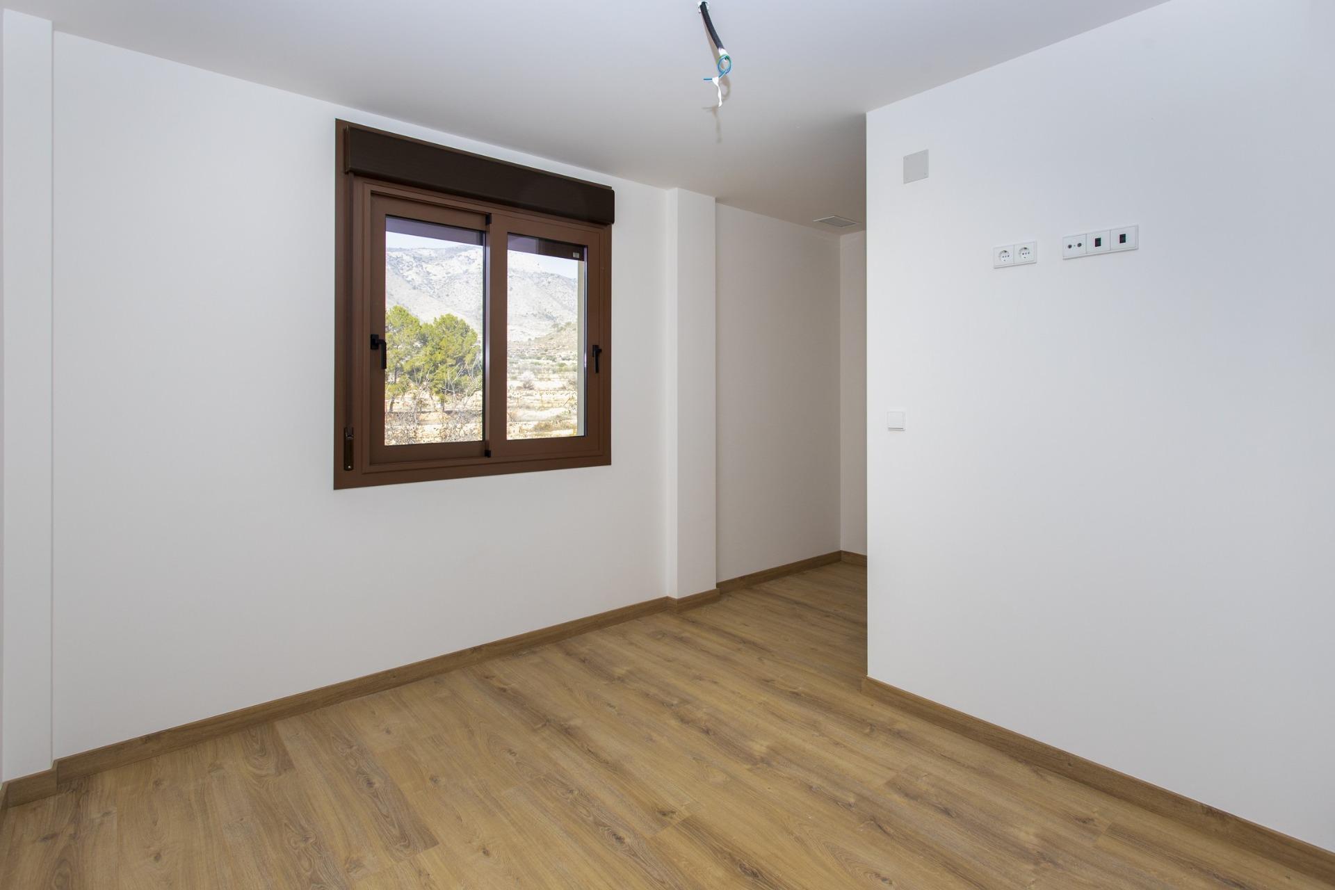 Key-Ready New Build 3 Bedroom Top Floor Apartment with 99 m² Terrace and Solarium for Sale in Hondón de las Nieves