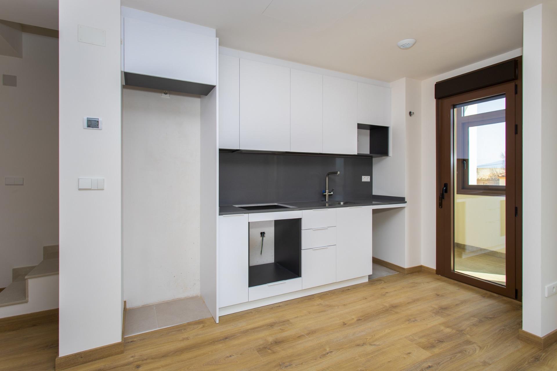 Key-Ready New Build 3 Bedroom Top Floor Apartment with 99 m² Terrace and Solarium for Sale in Hondón de las Nieves