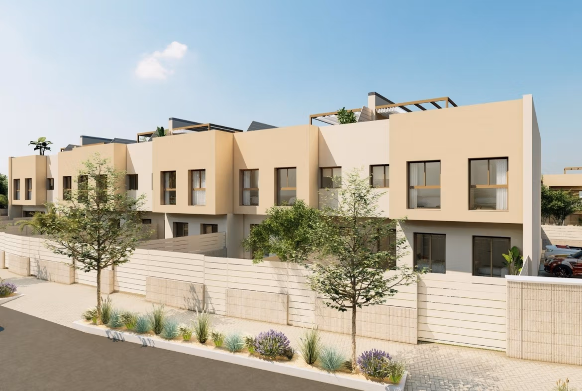 Modern, spacious ground floor bungalow with private garden and contemporary design in Roda Golf, San Javier.