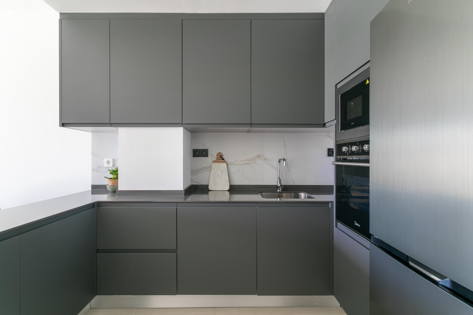 Modern New Build 2 Bedroom Apartment with Sea Views for Sale in Torrevieja – 700m from La Mata Beach