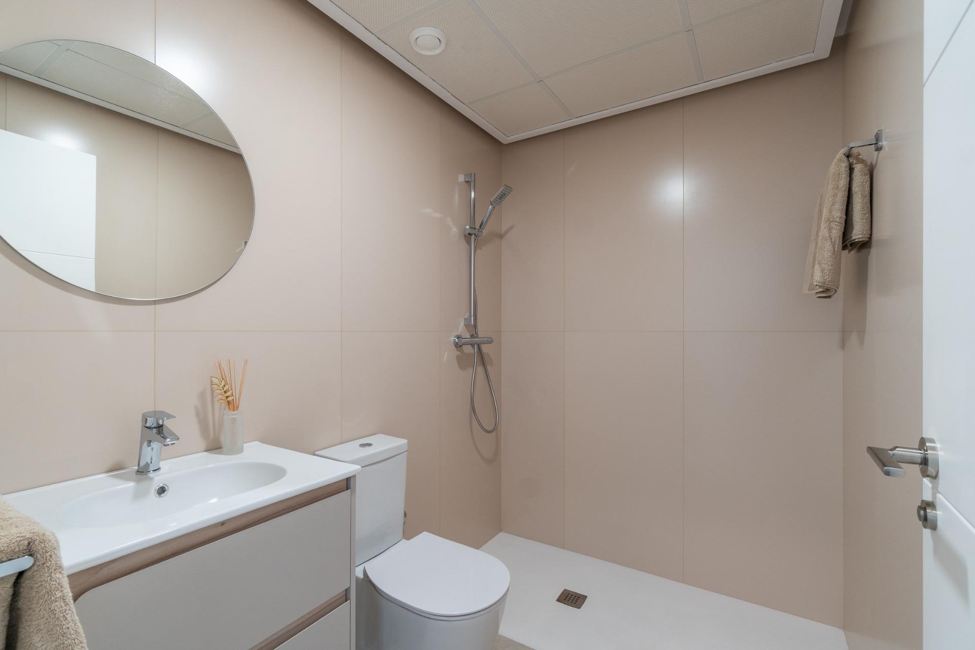 Contemporary New Build 2 Bedroom Apartment with Communal Pool for Sale in Playa Flamenca, Orihuela Costa