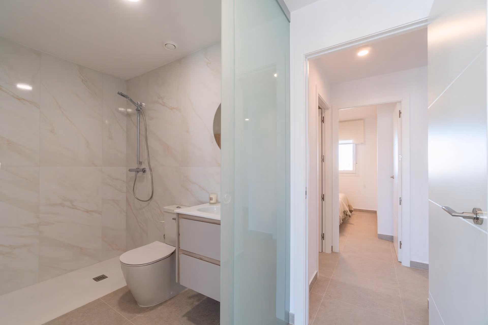 NEW-BUILD-RESIDENTIAL-AT-PLAYA-FLAMENCA-26 Przestronny nowy apartament z 3 sypialniami i wspólnym basenem na sprzedaż w Playa Flamenca, Orihuela Costa