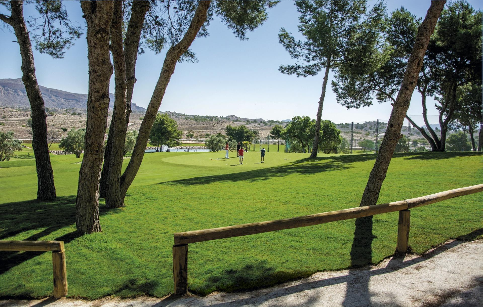 Elegant New Build 2 Bedroom Ground Floor Apartment with Private Garden for Sale in Alenda Golf, Monforte del Cid