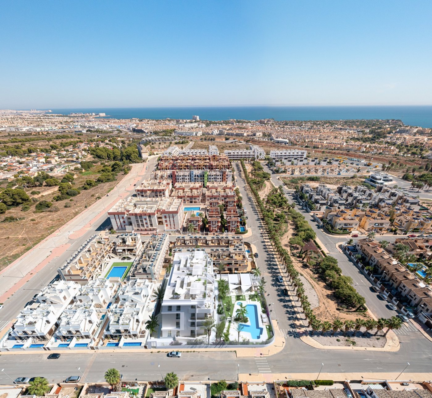 Elegant New Build 2 Bedroom Ground Floor Apartment with Garden for Sale in Lomas de Cabo Roig, Orihuela Costa