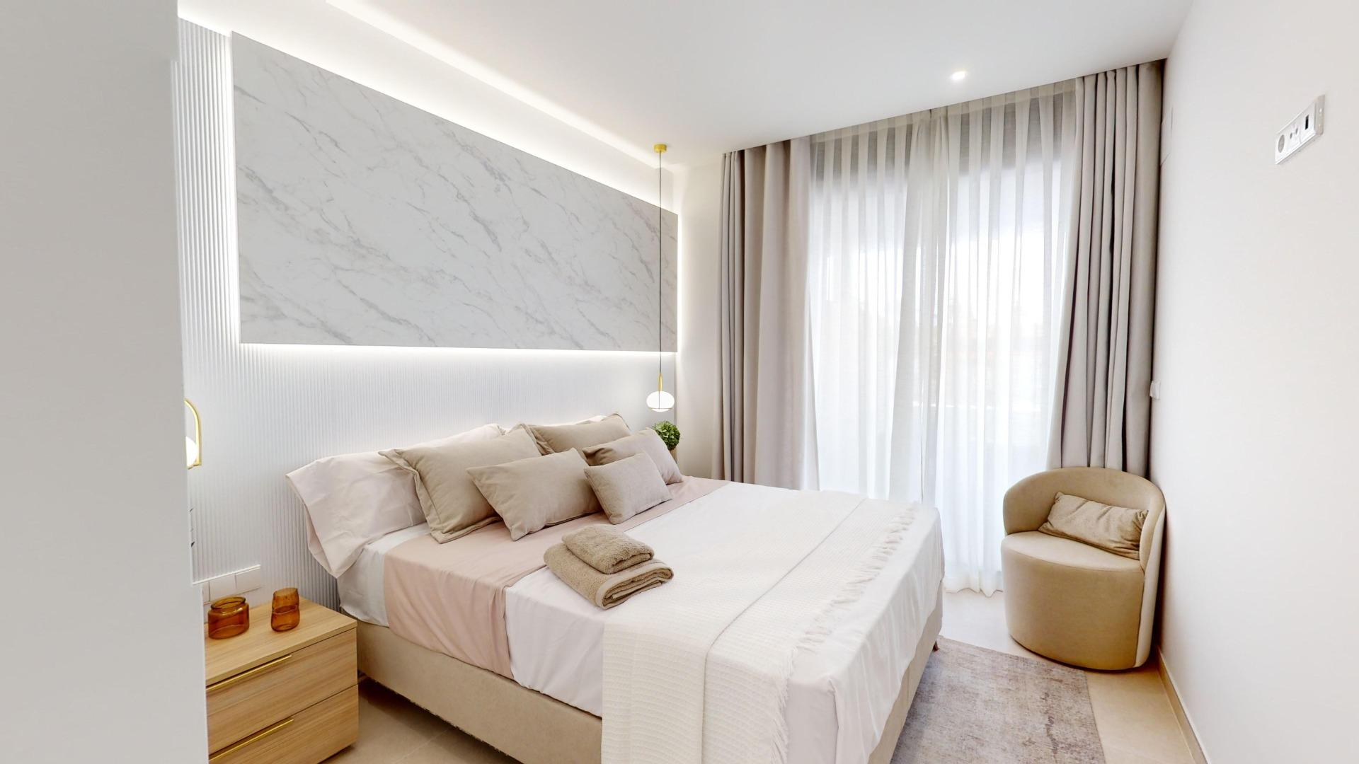 Elegant New Build 2 Bedroom Ground Floor Apartment with Garden for Sale in Lomas de Cabo Roig, Orihuela Costa