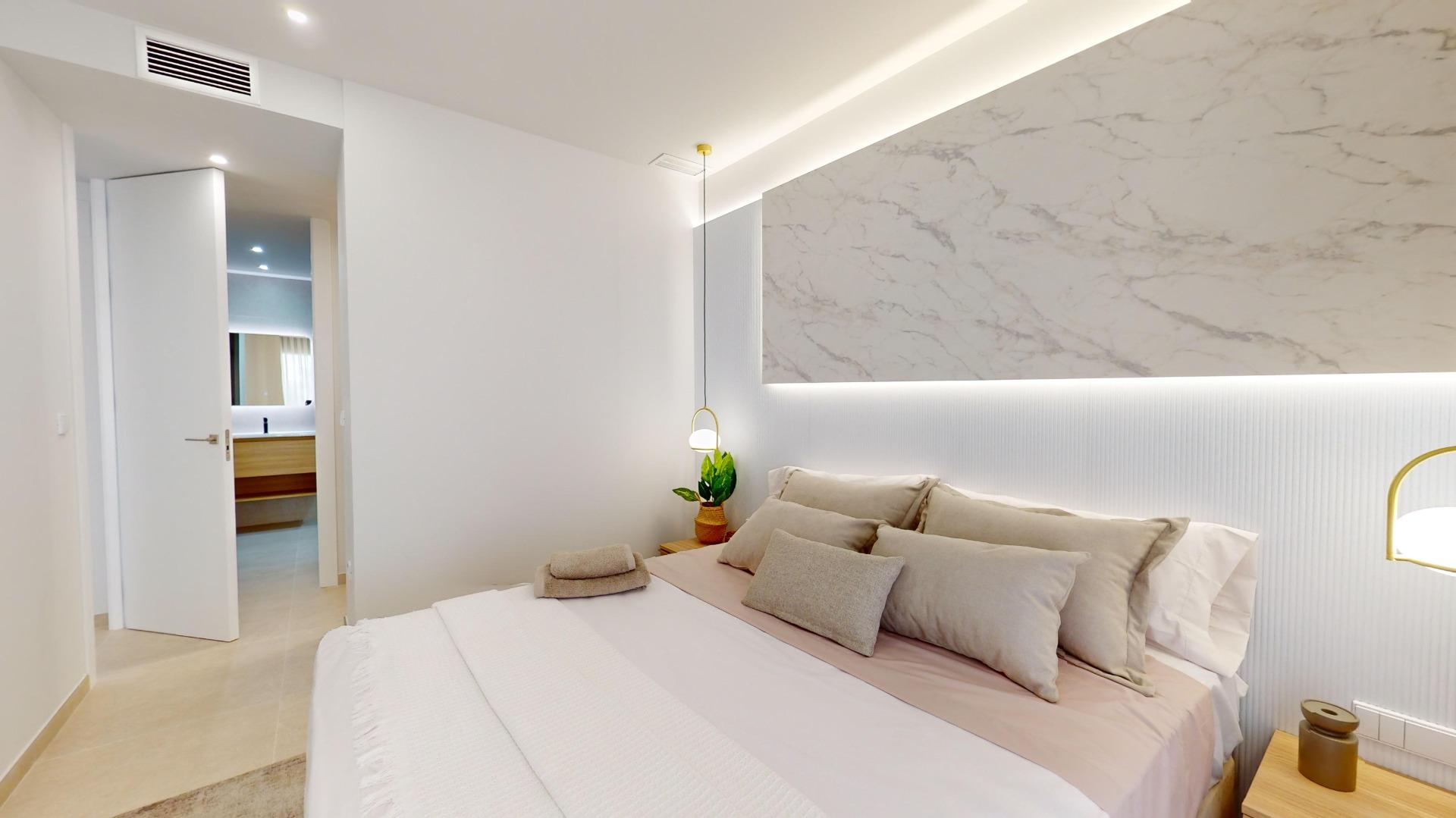 Elegant New Build 2 Bedroom Ground Floor Apartment with Garden for Sale in Lomas de Cabo Roig, Orihuela Costa