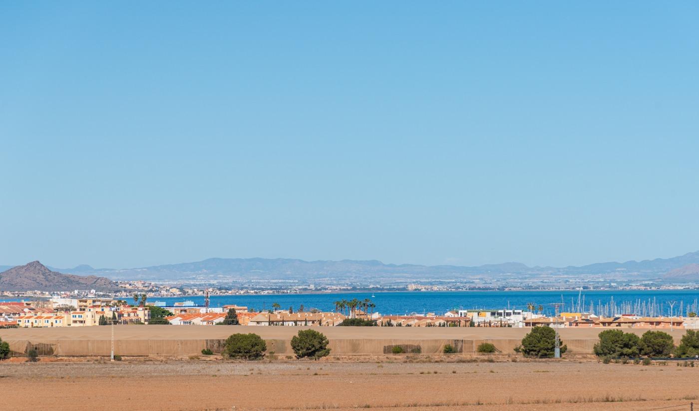 Bright New Build 2 Bedroom Ground Floor Apartment with Garden for Sale in Mar de Cristal