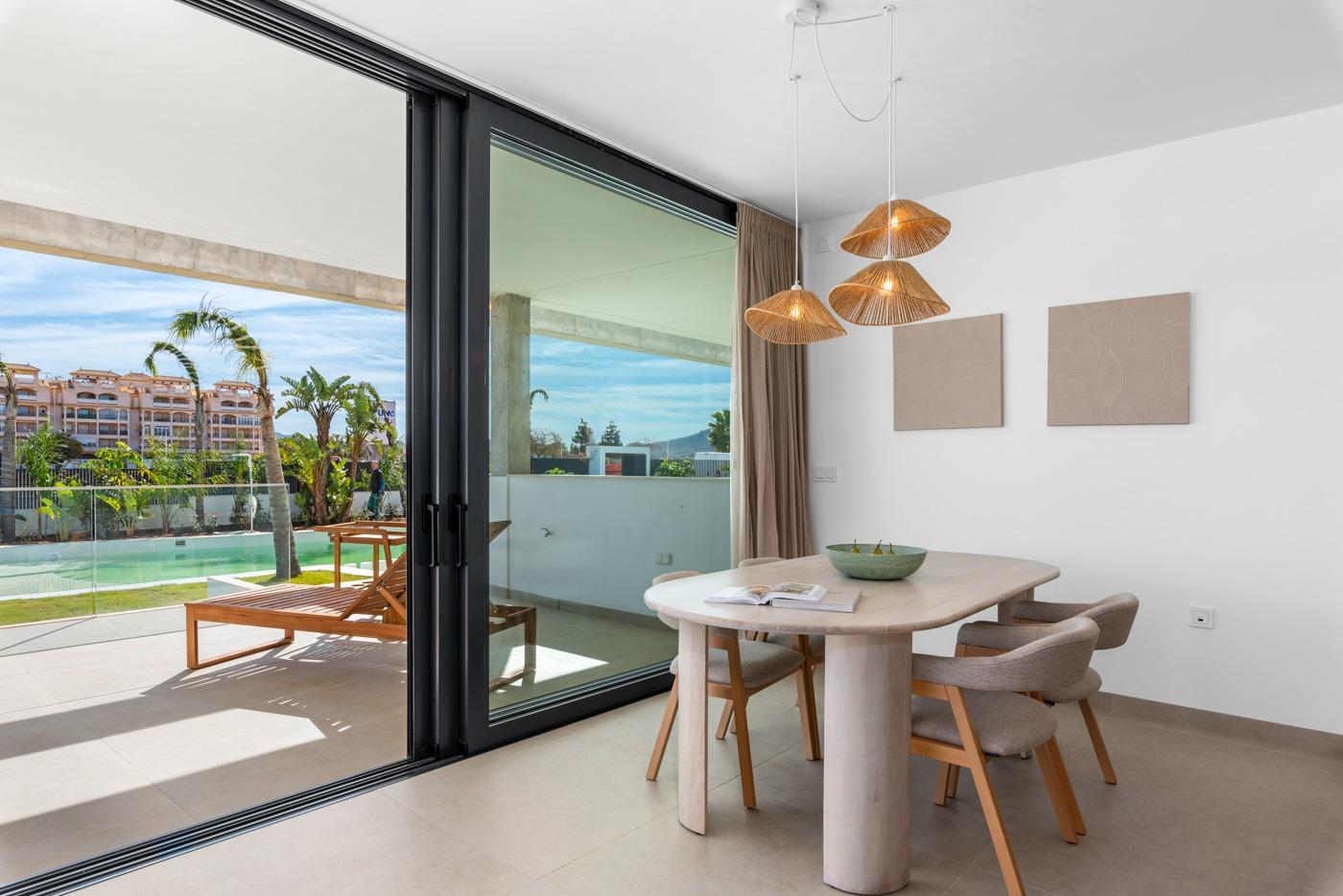 Bright New Build 2 Bedroom Ground Floor Apartment with Garden for Sale in Mar de Cristal