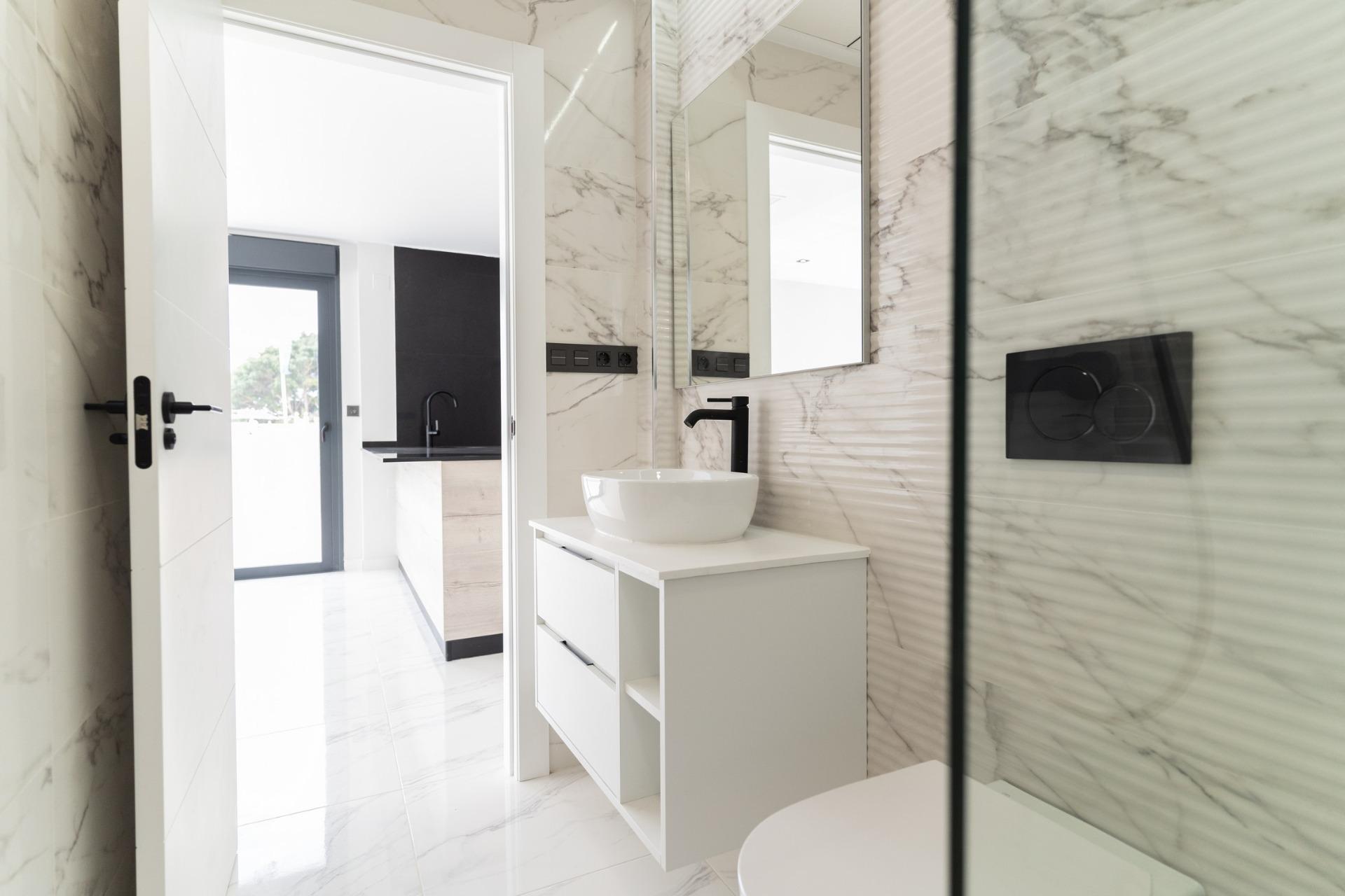 Spacious New Build 4 Bedroom Villa with Private Pool and Solarium for Sale in Punta Prima