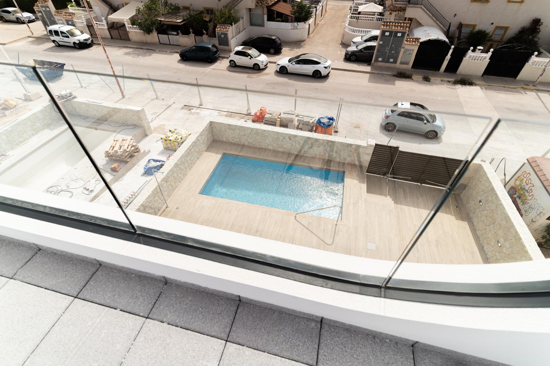 Spacious New Build 4 Bedroom Villa with Private Pool and Solarium for Sale in Punta Prima