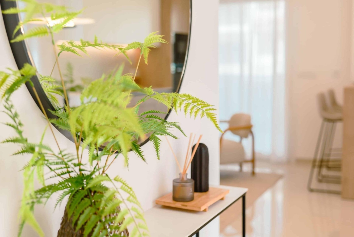 Bright modern entrance hall with sleek décor in a 2 bedroom ground floor bungalow in Doña Pepa, Rojales.