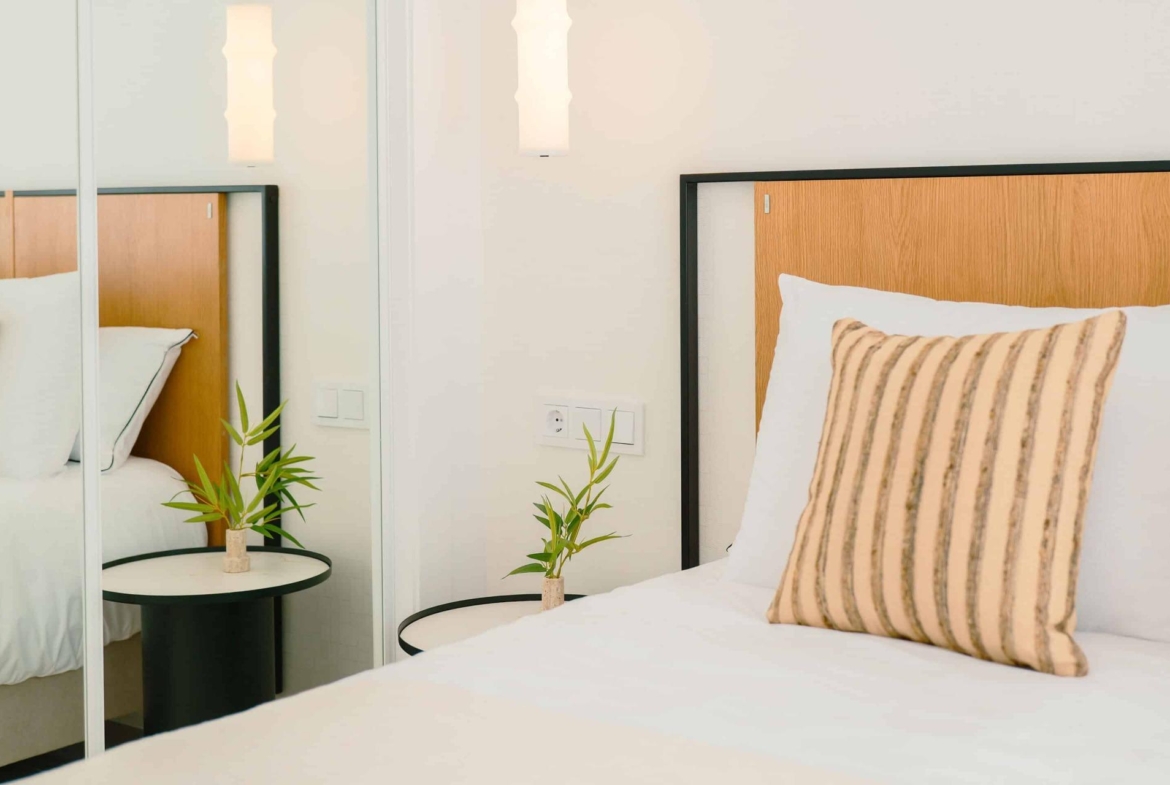 Bright and cozy bedroom with modern decor in 2-bedroom ground floor bungalow, Doña Pepa, Rojales.