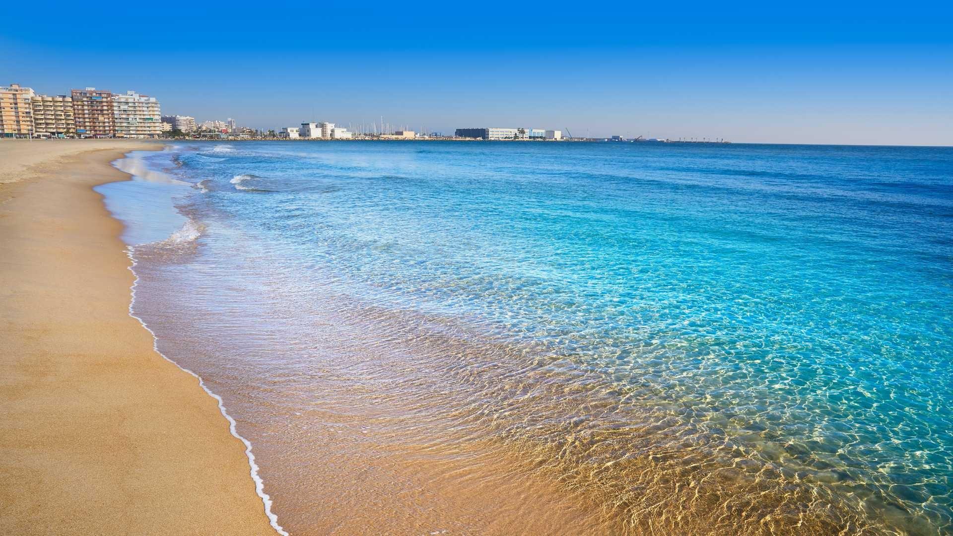 Stunning New Build 2 Bedroom Penthouse with 30 m² Solarium for Sale in Santa Pola — 1 km from the Beach