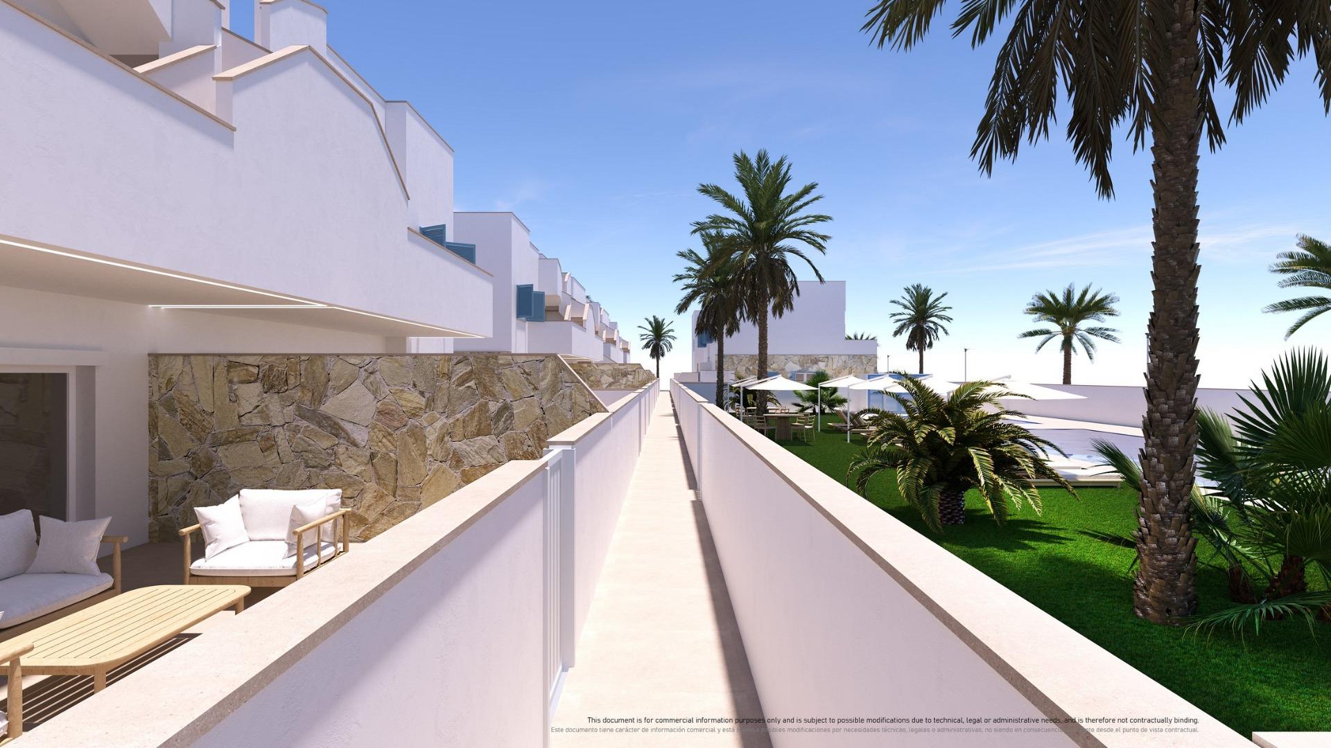 New Build 3 Bedroom Ground Floor Apartment with Garden for Sale in Torre de la Horadada
