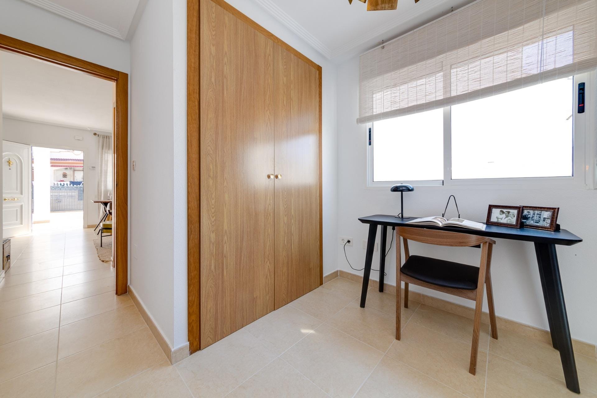 NEW-BUILD-RESIDENTIAL-IN-SAN-FULGENCIO-20 Bright, modern home office with built-in wooden wardrobe in key ready 3 bedroom villa in El Oasis, San Fulgencio.