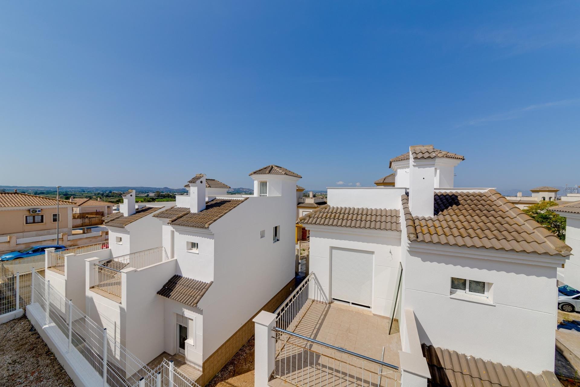 NEW-BUILD-RESIDENTIAL-IN-SAN-FULGENCIO-31 Modern 3 bedroom villa with sun-drenched solarium and panoramic views in El Oasis, San Fulgencio.