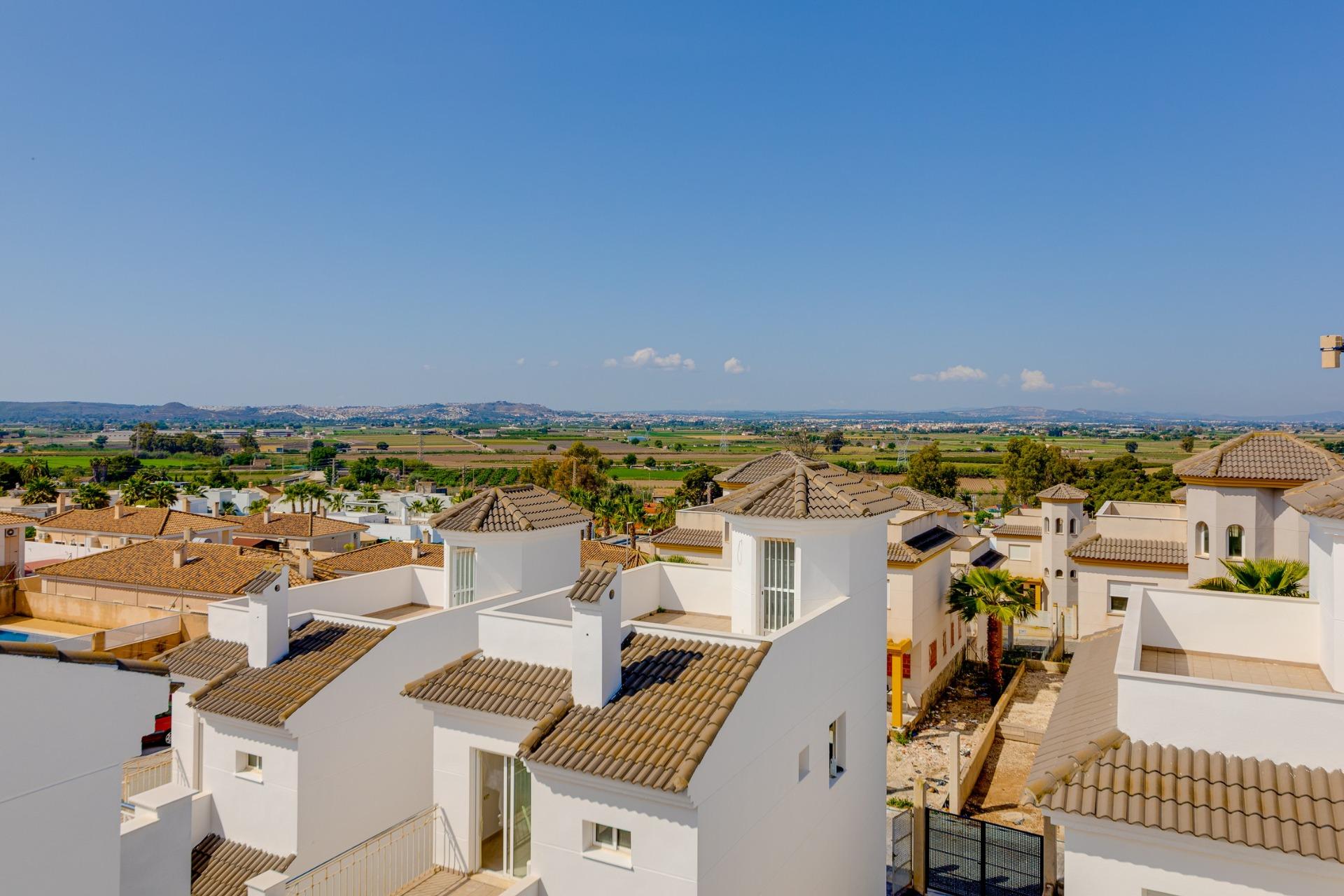 Key Ready 2 Bedroom Semi-Detached Villa for Sale in El Oasis La Marina Urbanisation