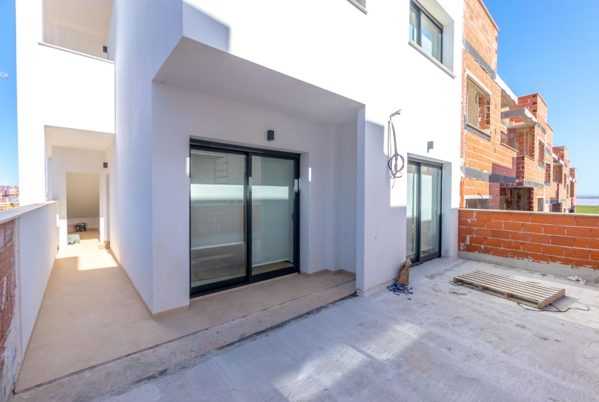 NEW-BUILD-RESIDENTIAL-OF-BUNGALOW-APARTMENTS-IN-LOS-BALCONES-31