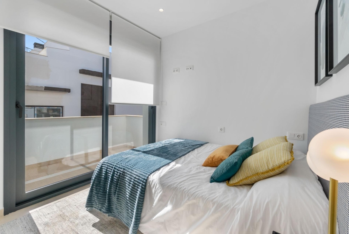 NEW-BUILD-RESIDENTIAL-OF-BUNGALOW-APARTMENTS-IN-LOS-BALCONES-41