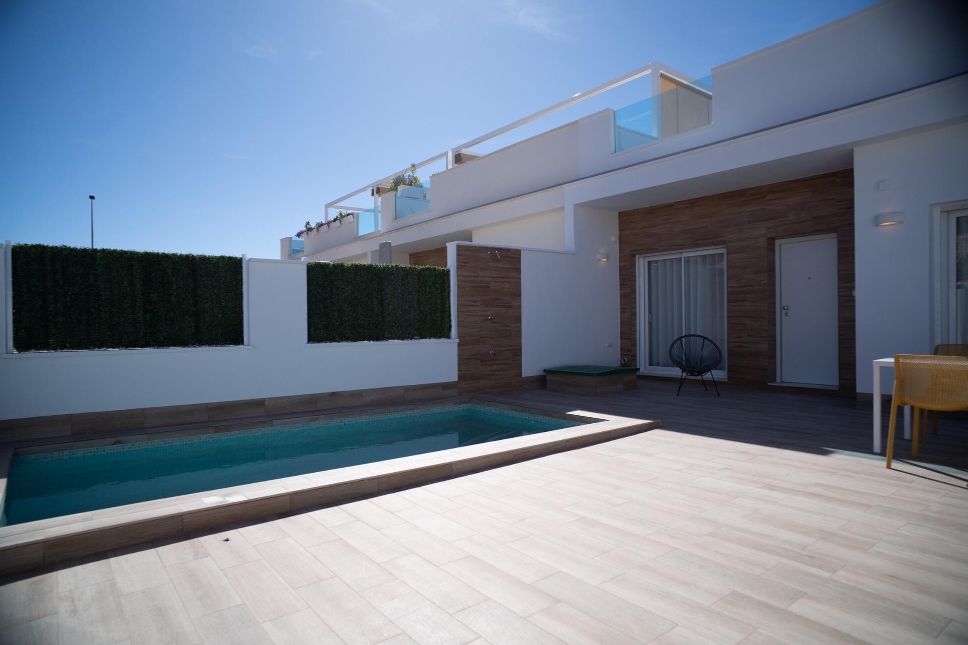 NEW-BUILD-TOWNHOUSES-IN-SAN-JAVIER-8 Modern new build townhouses in San Javier with a private sun-drenched terrace and refreshing plunge pool under clear blue skies