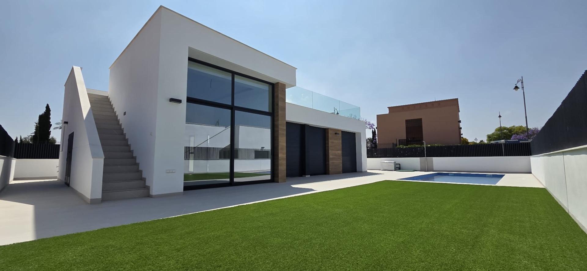 Modern New Build 3 Bedroom Villa with Private Pool and Solarium for Sale in Condado de Alhama Golf Resort