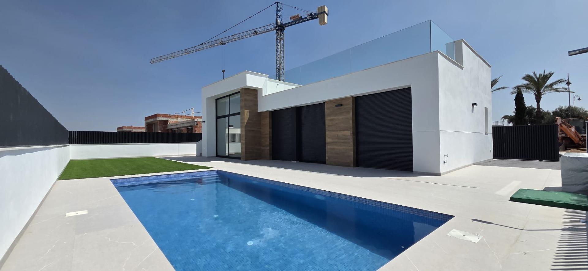 Modern New Build 3 Bedroom Villa with Private Pool and Solarium for Sale in Condado de Alhama Golf Resort