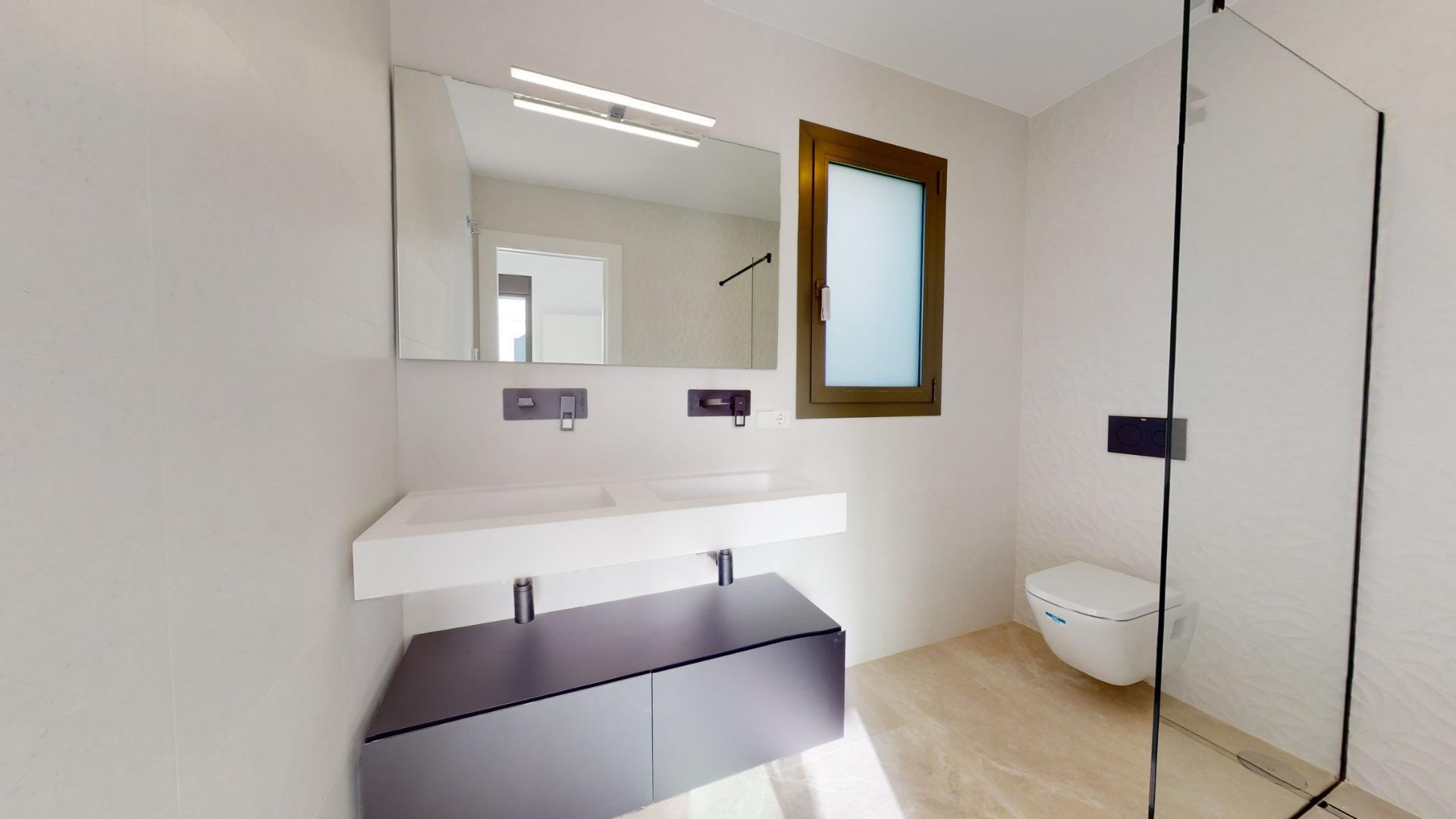 Single-Storey Detached Villa with Private Pool for Sale in Serena Golf, Los Alcázares