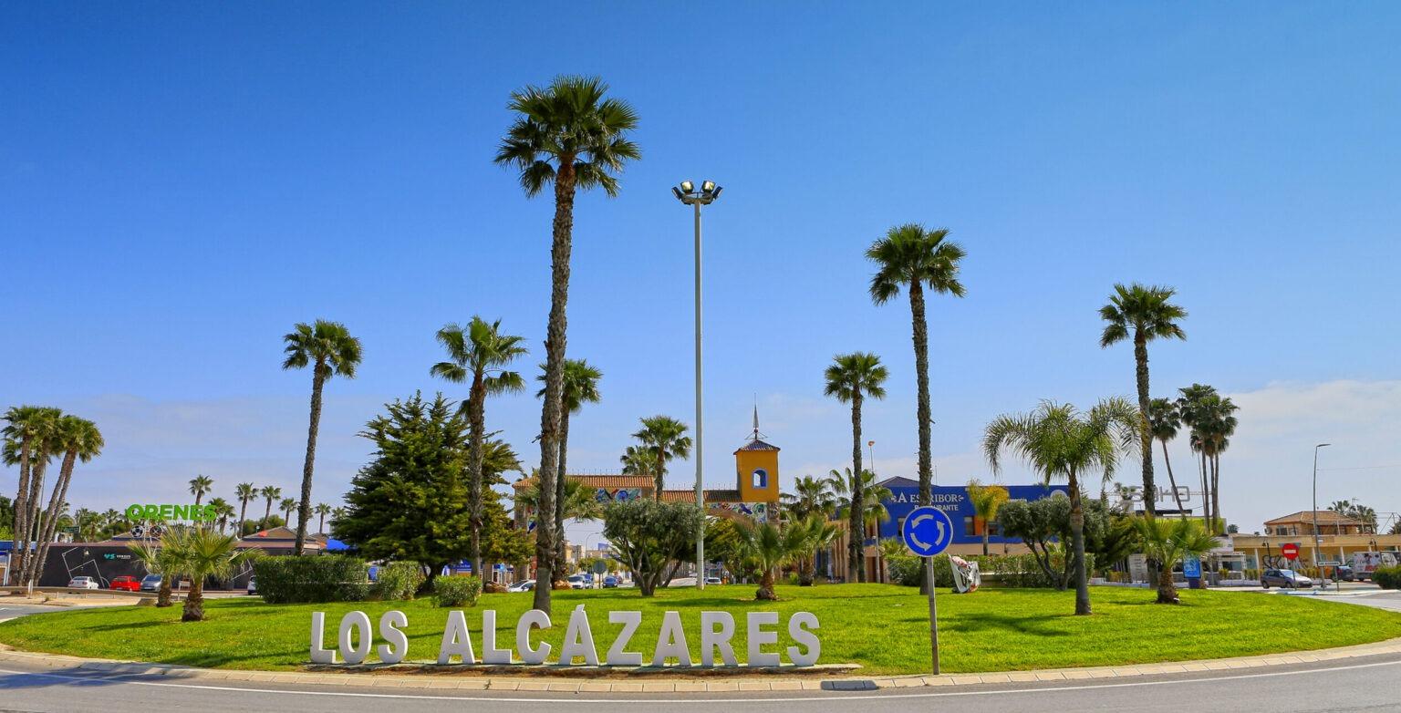 Single-Storey Detached Villa with Private Pool for Sale in Serena Golf, Los Alcázares
