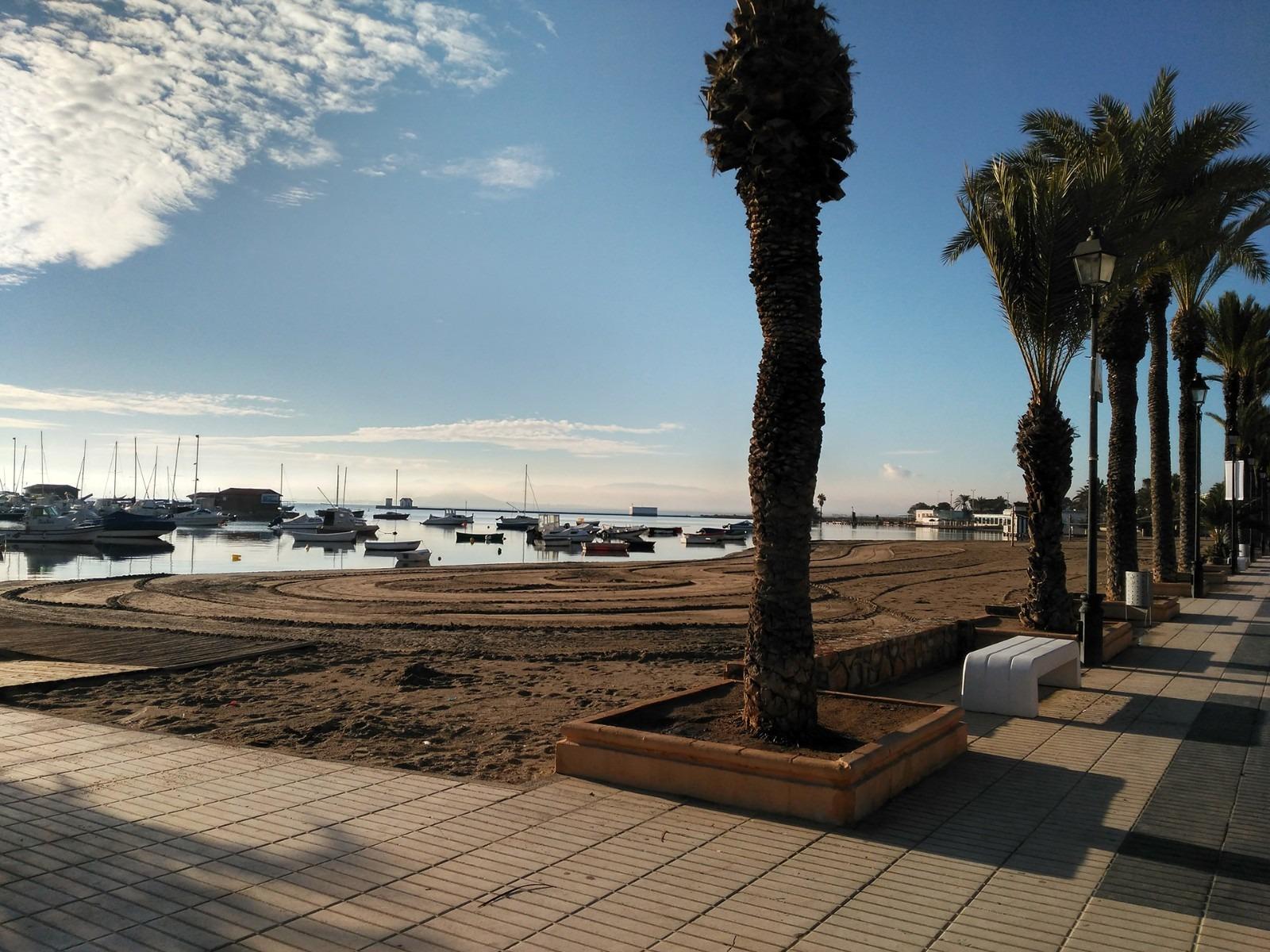 Single-Storey Detached Villa with Private Pool for Sale in Serena Golf, Los Alcázares