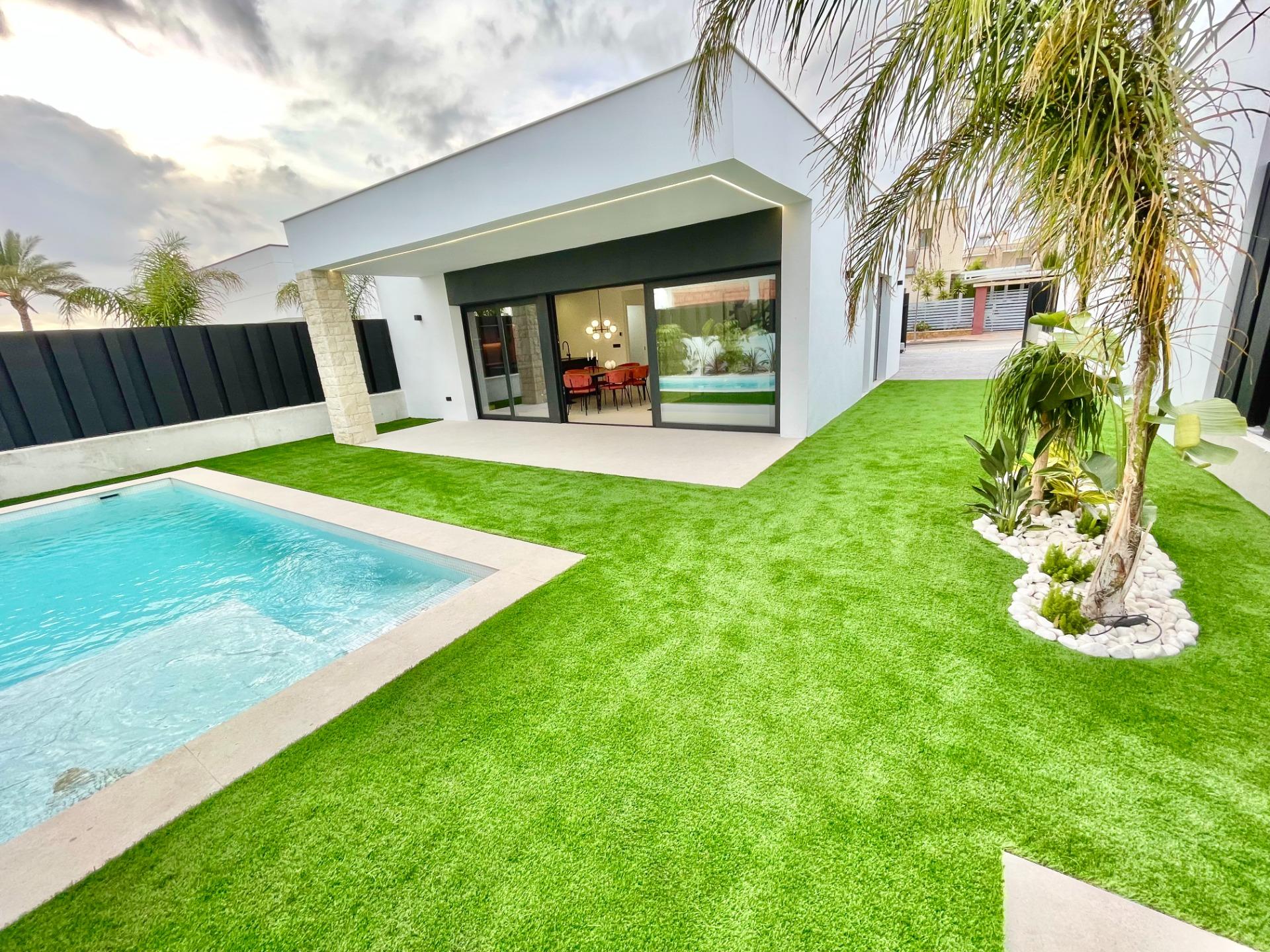 New Build 3 Bedroom Single Storey Villa with Private Pool for Sale in Molina de Segura, Murcia