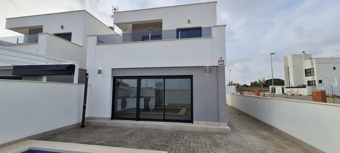 Contemporary New Build 3 Bedroom Villa with Private Pool for Sale in Orihuela Costa