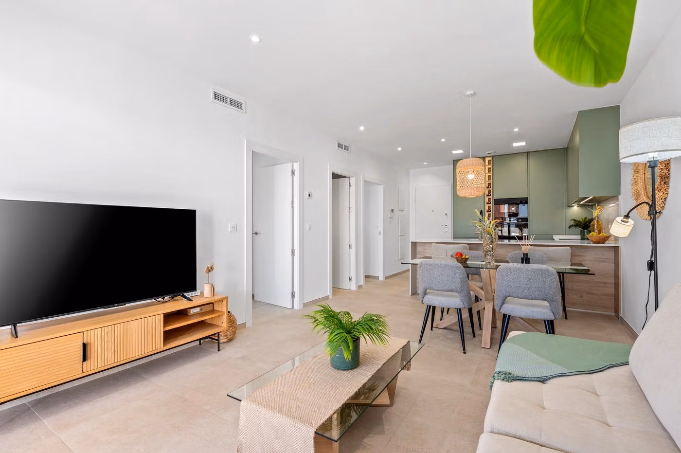 New-Build-Apartments-and-Villas-Frontline-Golf-in-Los-Alcazares-Costa-Calida-18 Licht nieuwbouwappartement met 2 slaapkamers eerstelijns aan Serena Golf in Los Alcazares