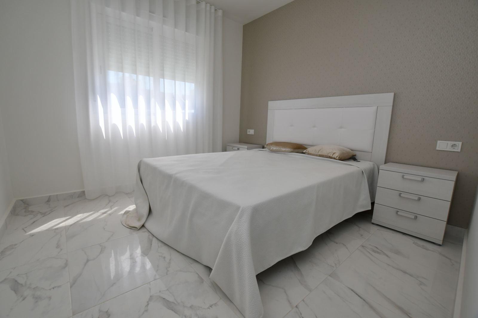 Spacious New Build 3 Bedroom Ground Floor Apartment with Garden for Sale in San Miguel de Salinas