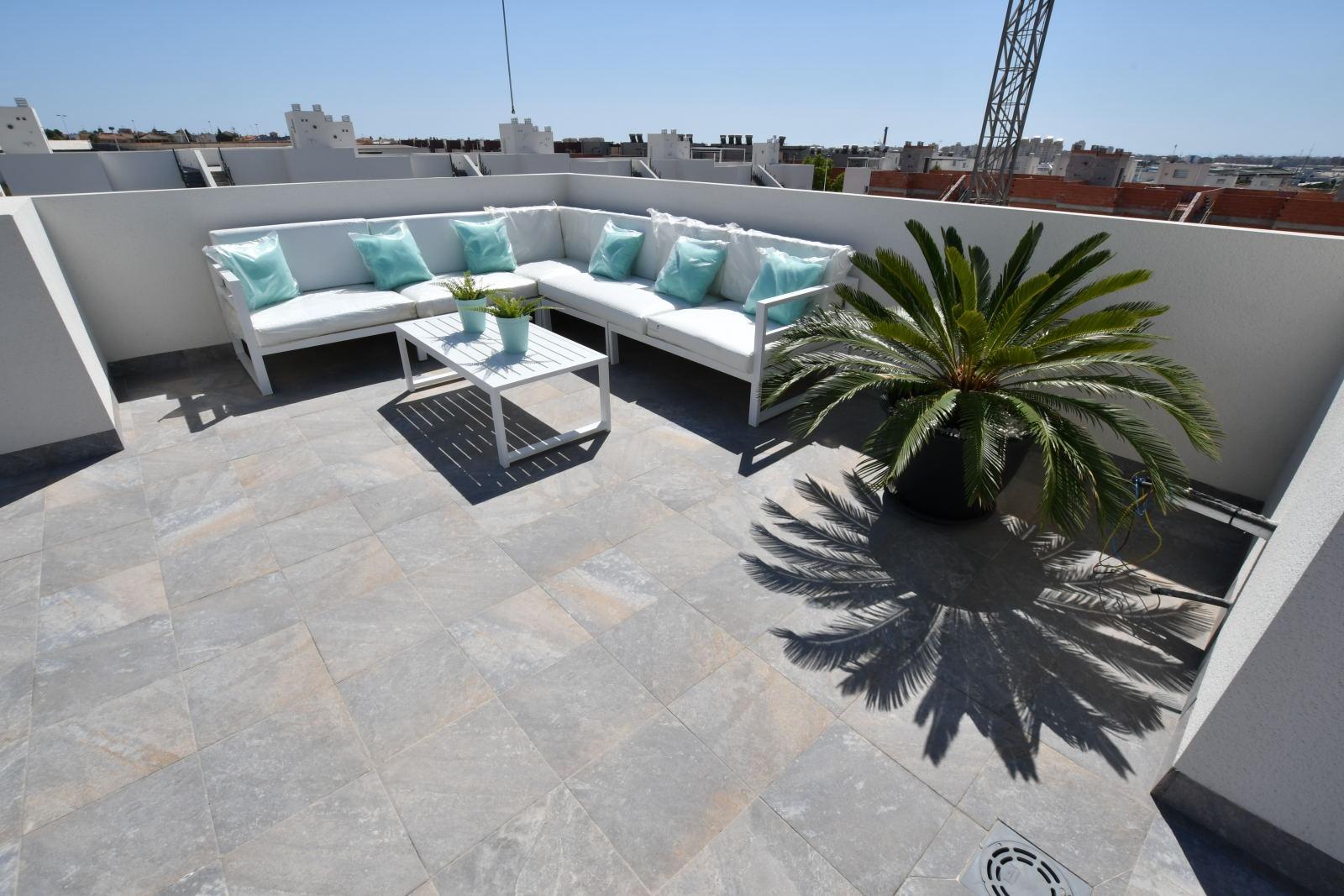 New Build 2 Bedroom Top Floor Apartment with Solarium and Sea Views for Sale in San Miguel de Salinas