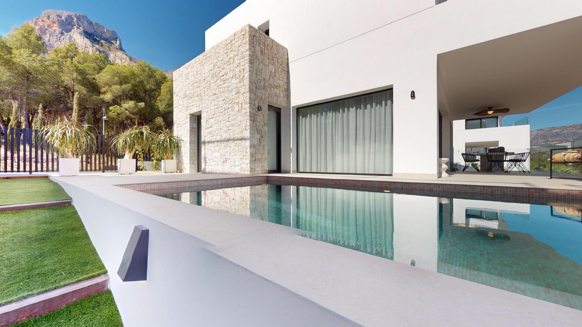 Luxury Key-Ready 3 Bedroom Villa with Private Pool and Panoramic Sea Views for Sale in Polop