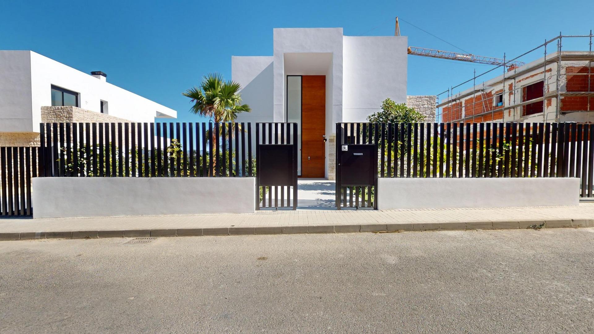 Luxury Key-Ready 3 Bedroom Villa with Private Pool and Panoramic Sea Views for Sale in Polop