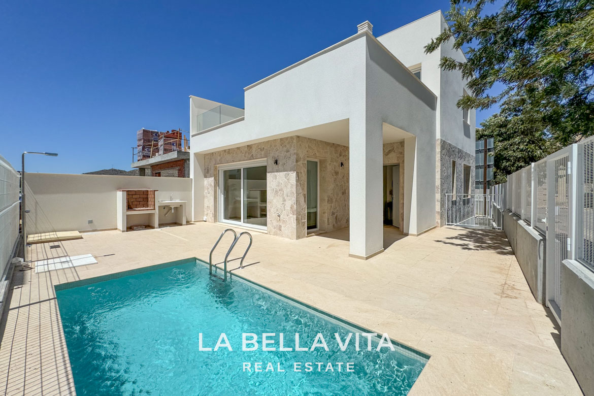 New Build Properties with basement for sale in Hondon de las Nieves, Alicante-01