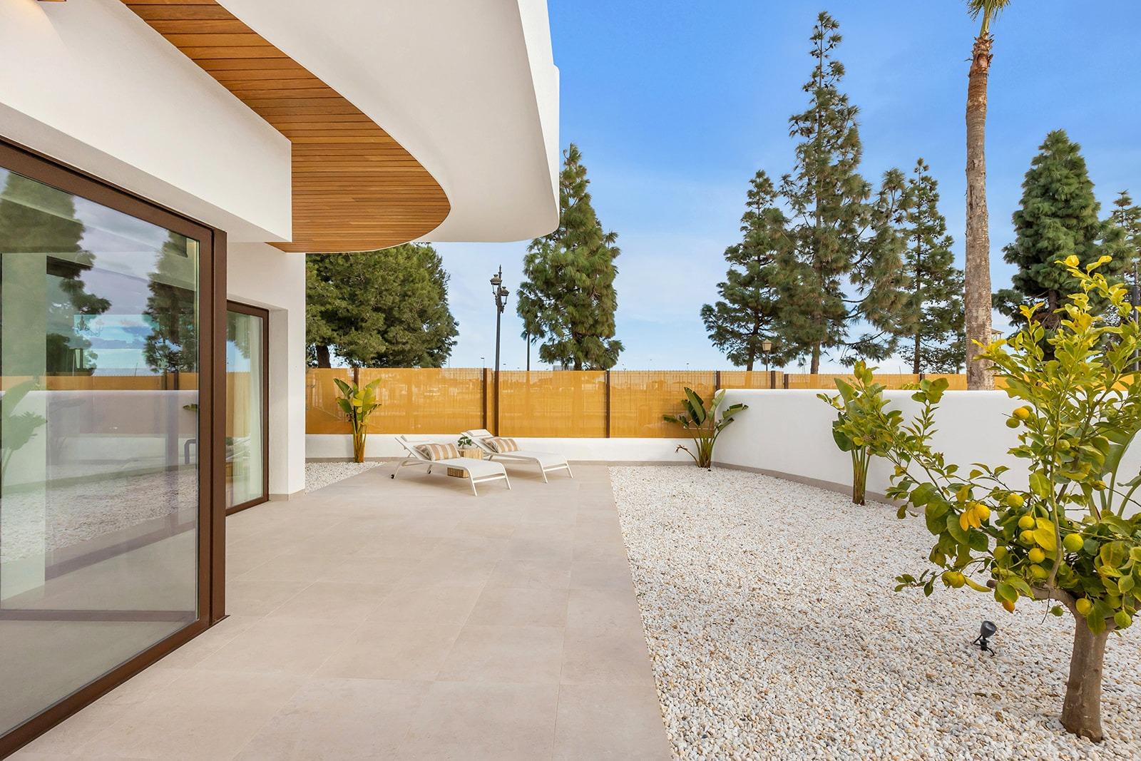 New-Build-Residential-Complex-Near-Serena-Golf-and-the-Mar-Menor-in-Los-Alcazares-18 Nowy nowoczesny bungalow parterowy z 3 sypialniami i ogrodem na sprzedaż w Los Alcazares