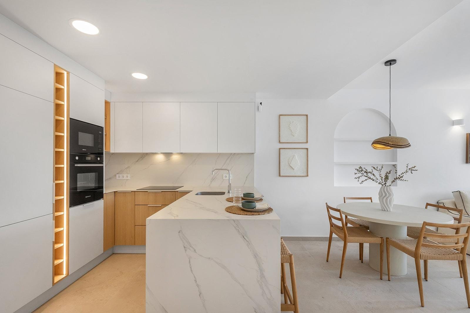 Exclusivo ático de obra nueva con 3 dormitorios y solárium en venta en Los Alcázares