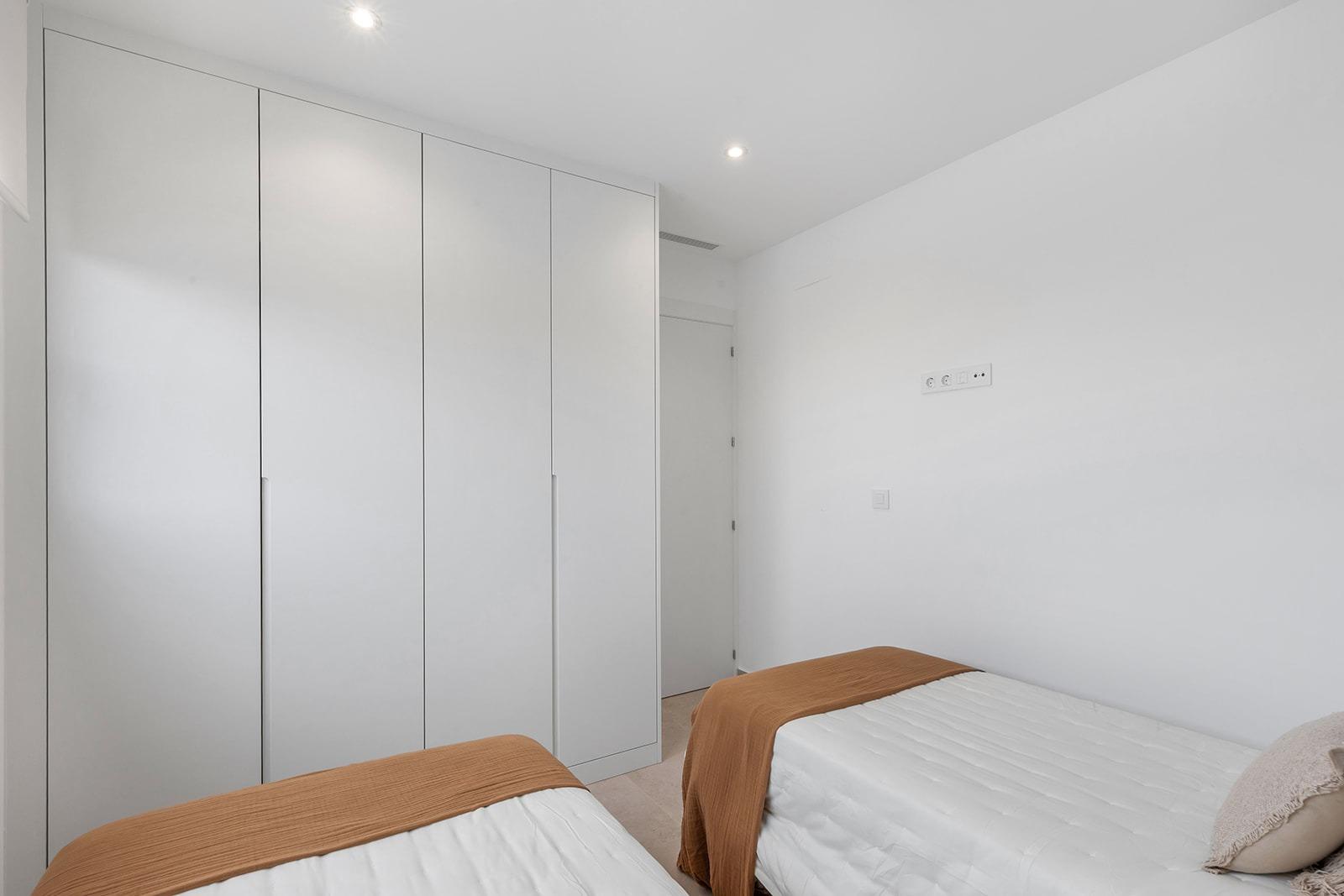 Apartamento moderno de obra nueva con 2 dormitorios cerca de Serena Golf en Los Alcázares