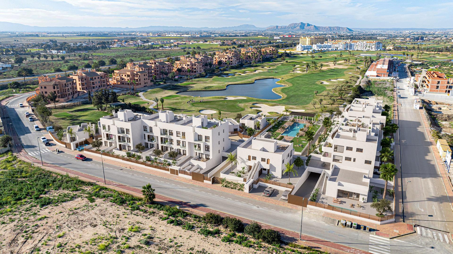 New-Build-Residential-Complex-Near-Serena-Golf-and-the-Mar-Menor-in-Los-Alcazares-3 Nowy nowoczesny bungalow parterowy z 3 sypialniami i ogrodem na sprzedaż w Los Alcazares
