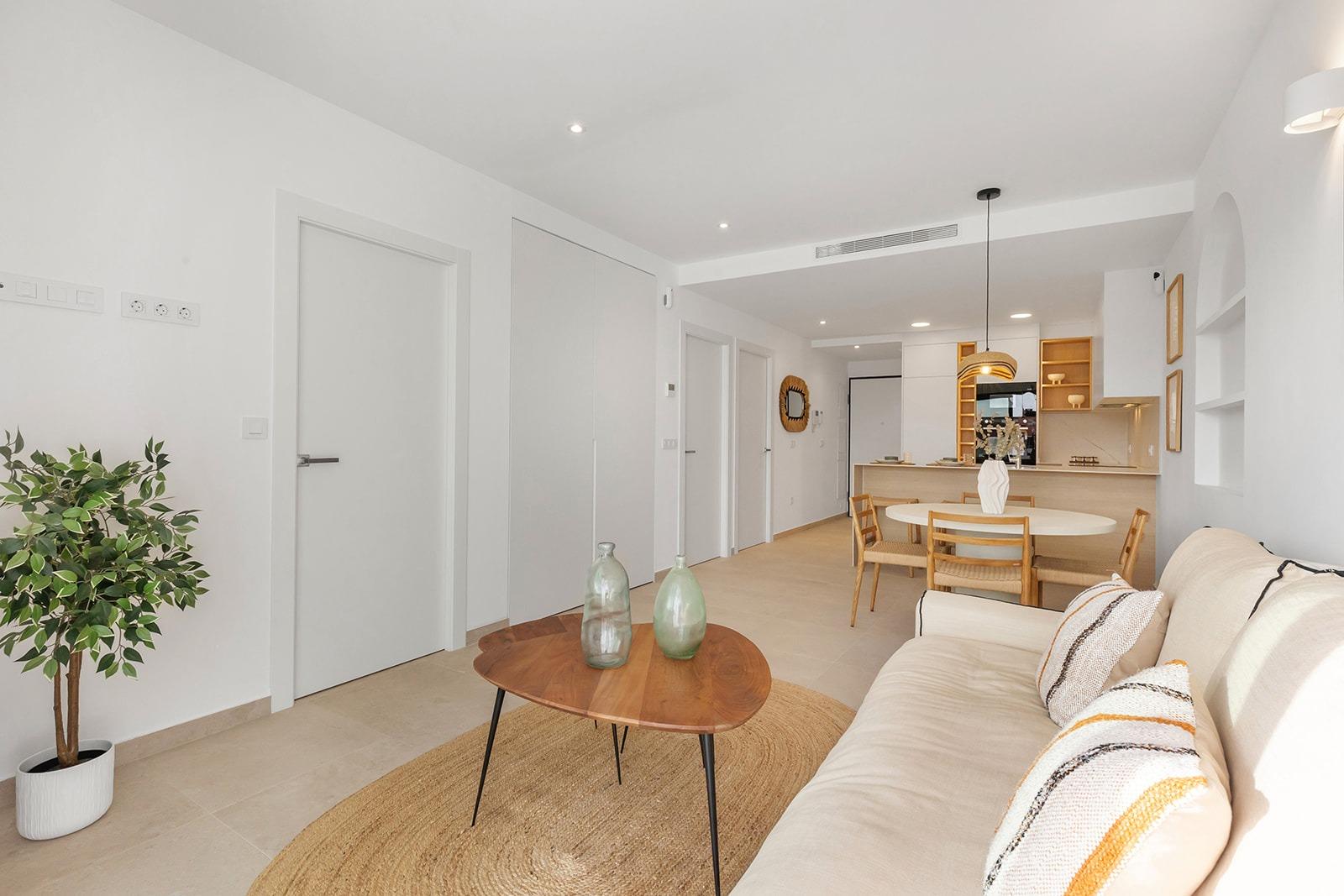 Impresionante ático de obra nueva con 2 dormitorios y solárium en venta en Los Alcázares