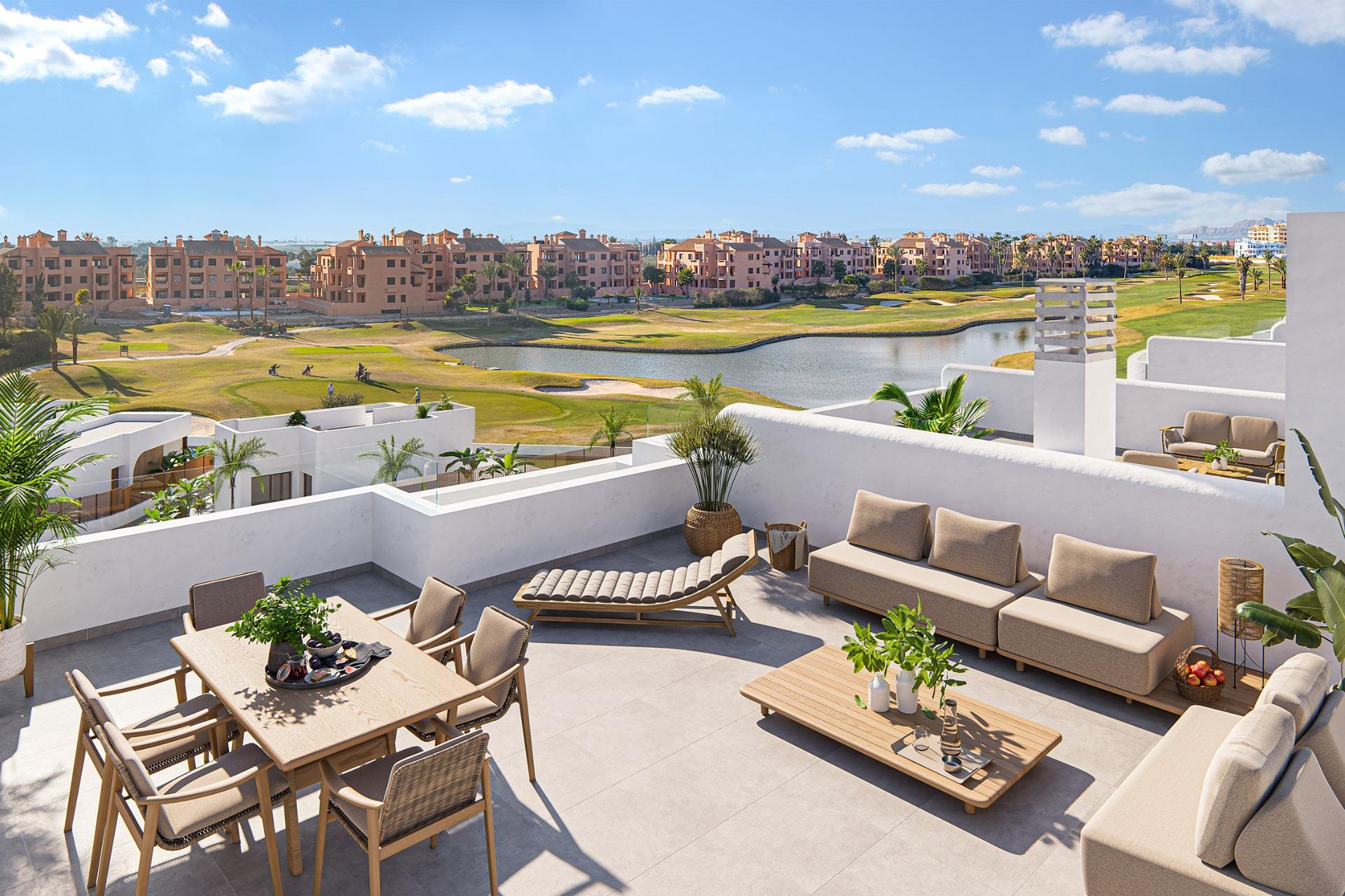 New-Build-Residential-Complex-Near-Serena-Golf-and-the-Mar-Menor-in-Los-Alcazares-5 Imponujący nowy bungalow na piętrze z 3 sypialniami i solarium na sprzedaż w Los Alcázares