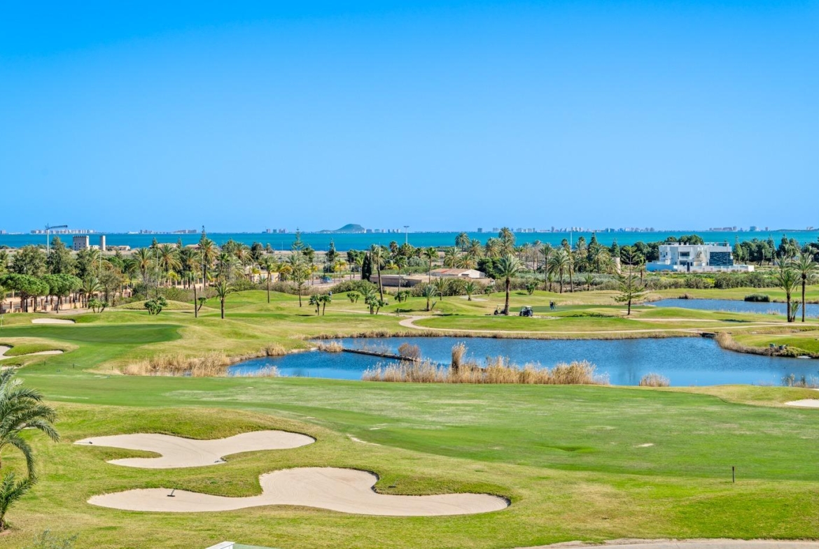 Stunning panoramic golf course and serene water views from bright new build 2-bedroom apartment in Serena Golf, Los Alcazares