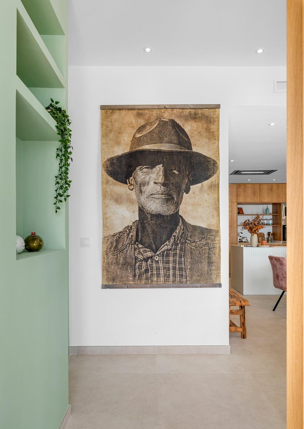 Bright modern interior hallway with stylish artwork in a spacious new build 3-bedroom semi-detached villa in Dolores, Alicante