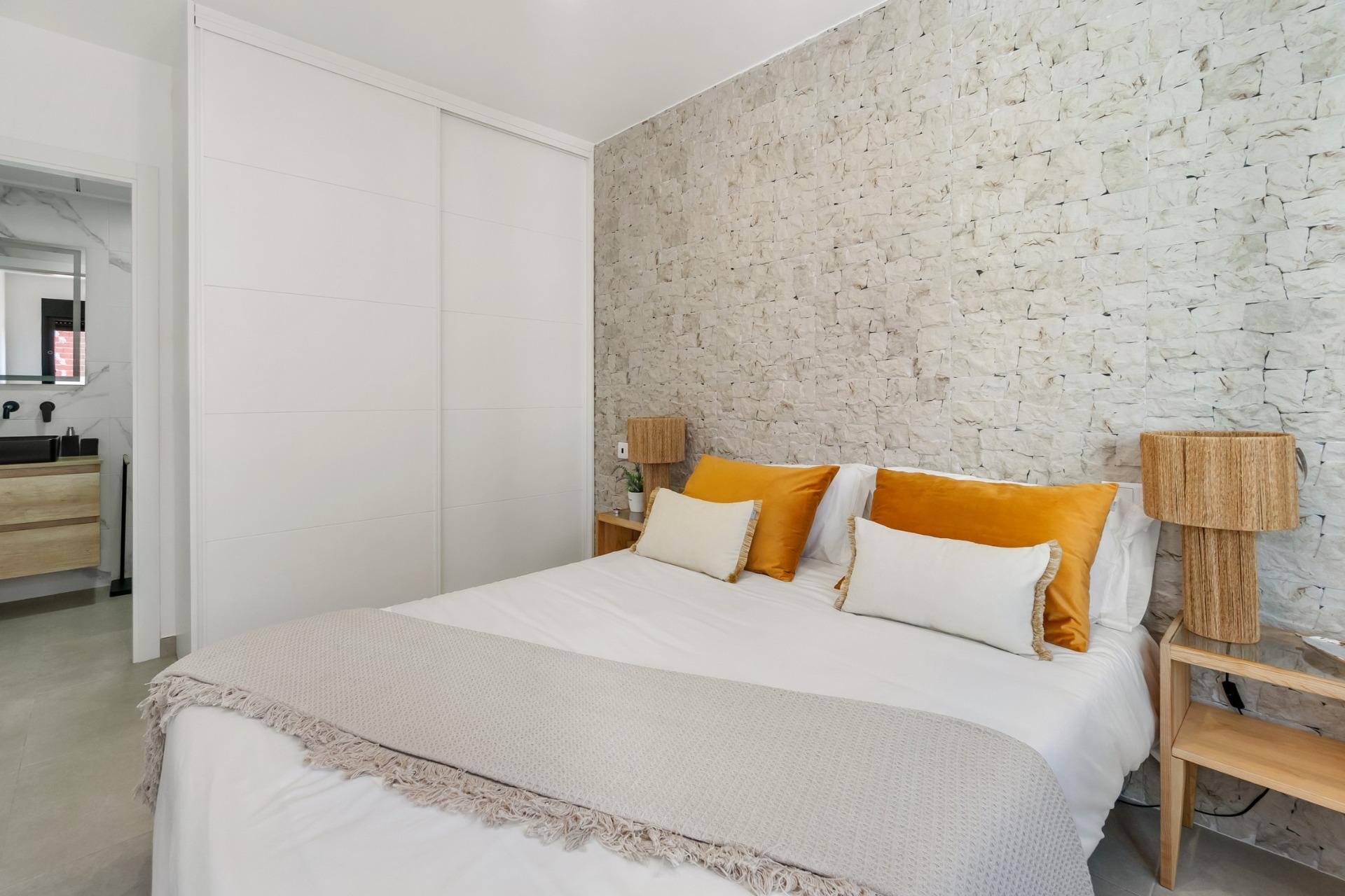 Bright New Build 3 Bedroom Tourist Apartment with Large Terrace for Sale in Santiago de la Ribera, San Javier – 750m from the Beach