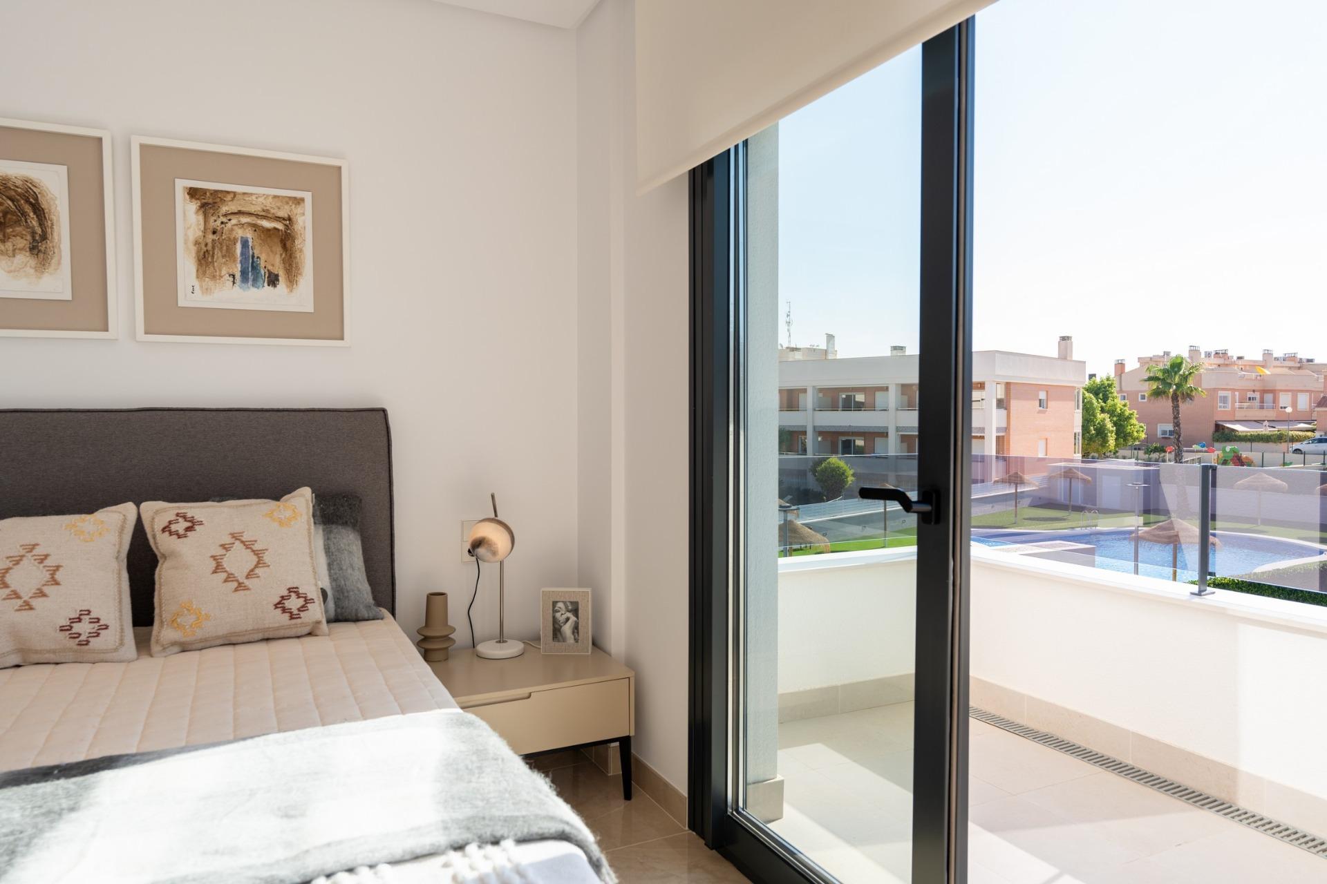 Modern New Build 3 Bedroom Quad Villa with Private Garden for Sale in Gran Alacant – 3 km from Carabassí Beach