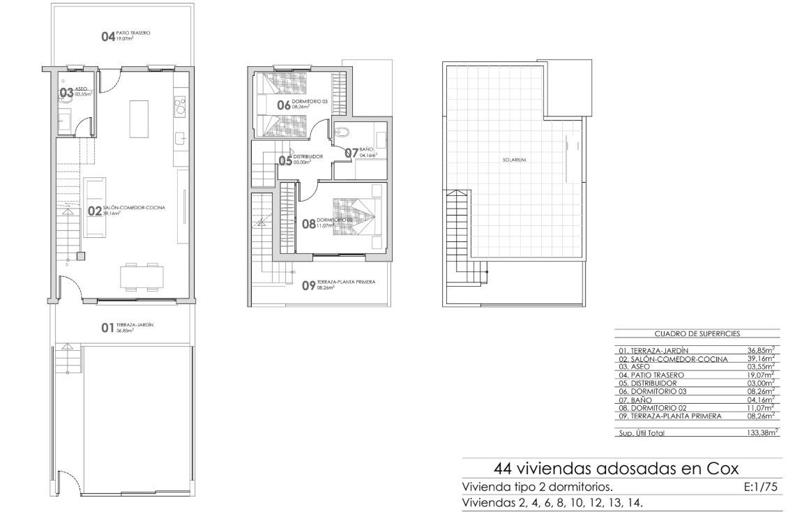 Spacious floor plan of modern 2-bedroom townhouse with solarium in Cox, Alicante, highlighting open living and terrace areas.