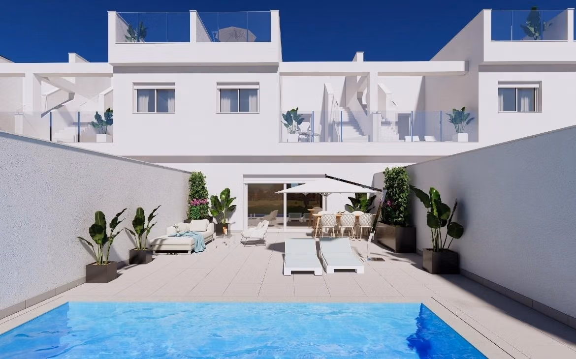 New-Build-Townhouses-on-the-Frontline-of-La-Serena-Golf-in-Los-Alcazares-15